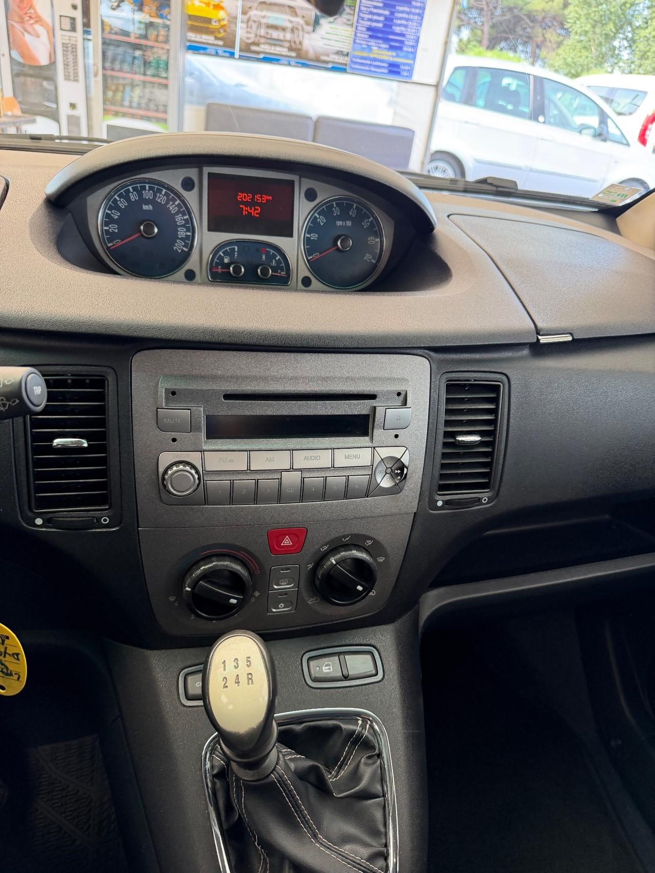 Lancia MUSA 1.4 Oro