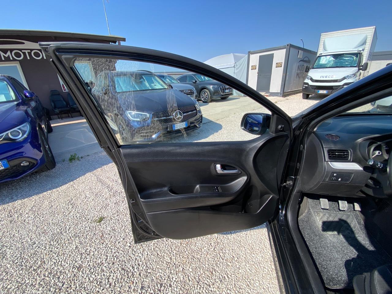 Kia Picanto 1.0 12V 5 porte Glam
