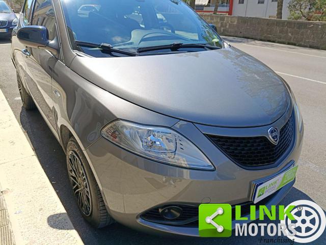 LANCIA Ypsilon 0.9 TwinAir 85 CV 5 porte Metano Ecochic