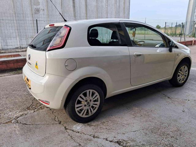 FIAT Punto 1.4 8V 3 porte Natural Power ok neopatentati
