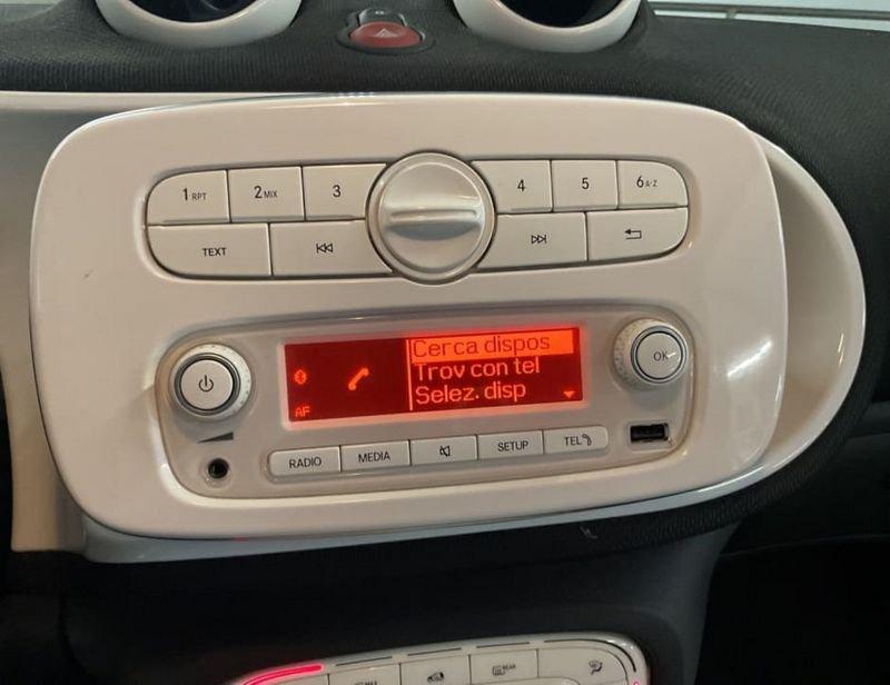 smart fortwo 1.0 PASSION 71CV TWINAMIC