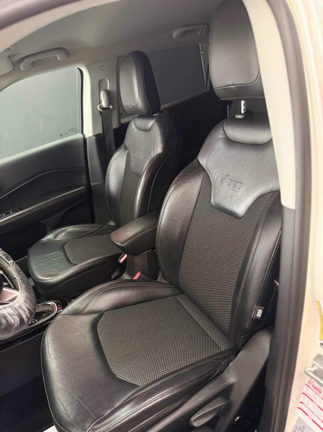 Jeep Compass 2.0 Multijet 4WD Opening Edition 2017