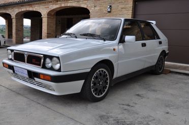 Lancia Delta 2.0i.e. turbo HF integrale 8V (ASI TARGA ORO)