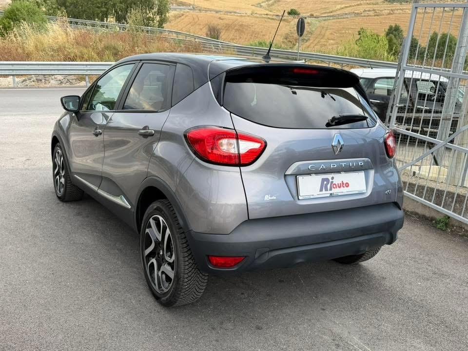 Renault Captur dCi 90 CV