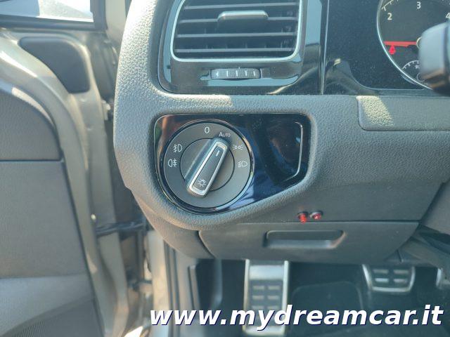 VOLKSWAGEN Golf 2.0 TDI 150CV DSG 5p. Highline BlueMotion Tech.