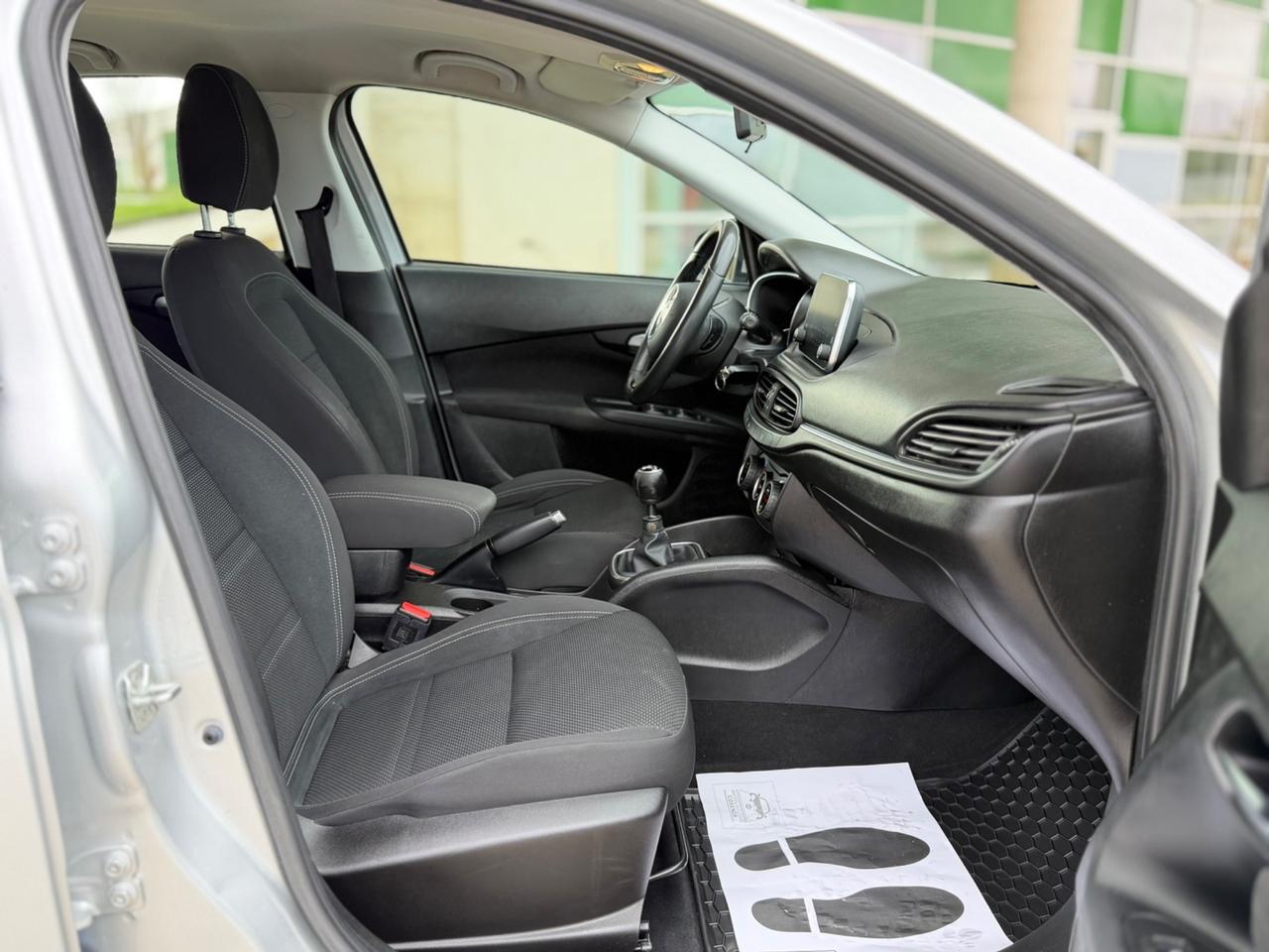 Fiat Tipo 1.6 Mjt S&S SW Lounge S-Design
