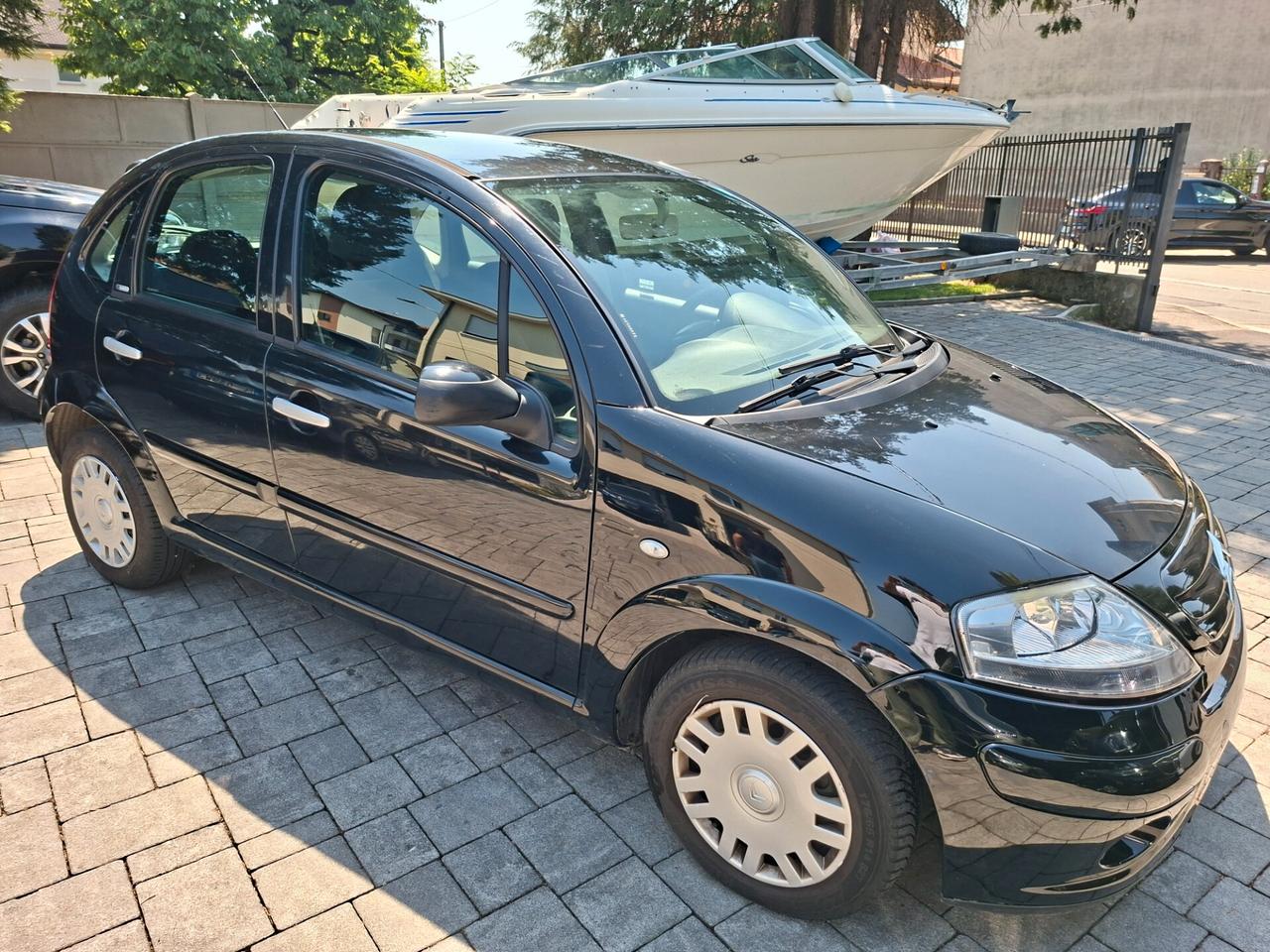 Citroen C3 1.4 Exclusive tagliandata distribuzione fatta neopatentati