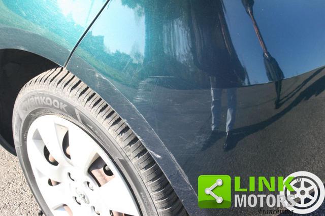 TOYOTA Yaris 1.0 3 porte Sol