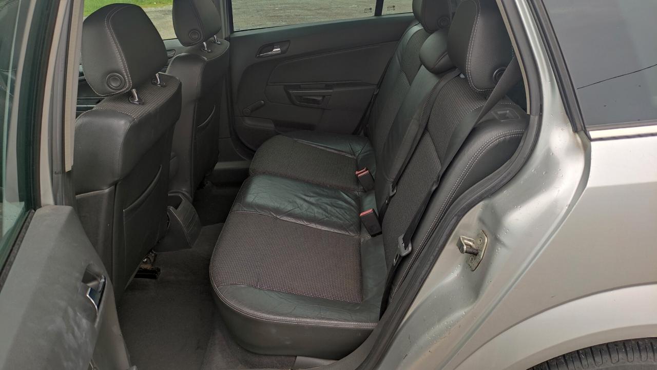 Opel Astra 1.6 16V Twinport Station Wagon NEOPATENTATI - 2005