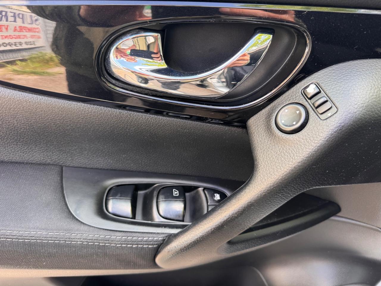Nissan Qashqai 1.5 dCi neopaten garanzia 12 mesi