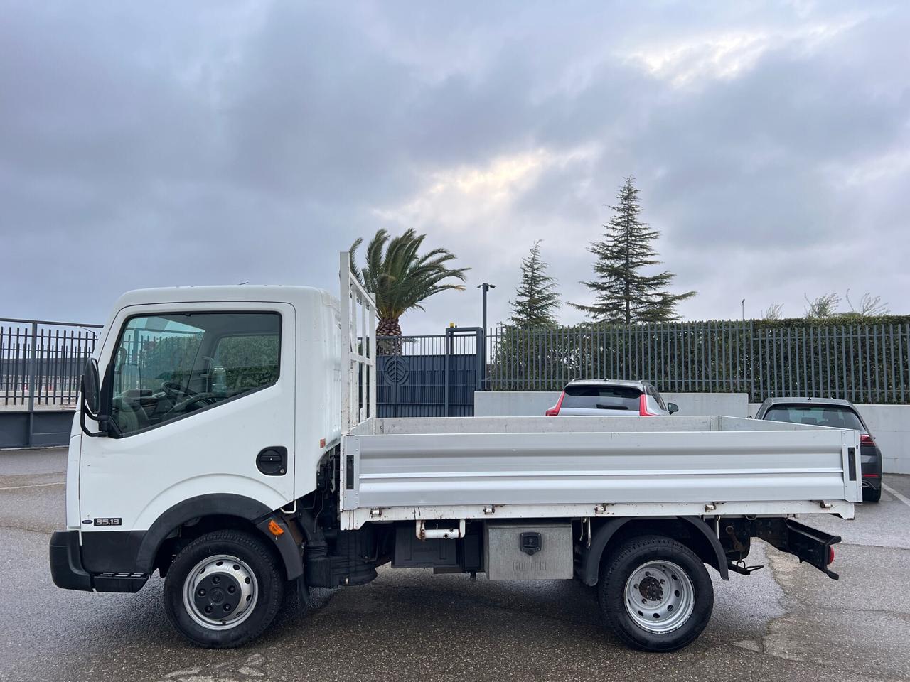Nissan Cabstar 35.13 2.5 TD Cassone Fisso 115.000km