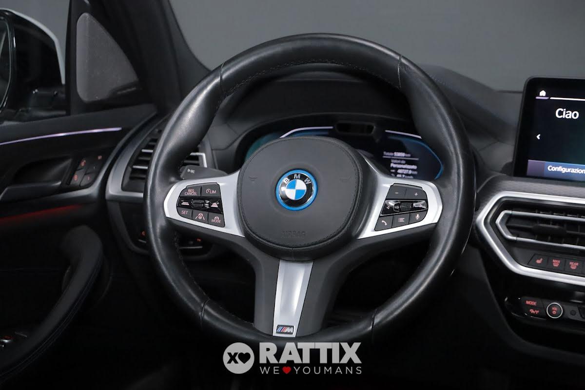 BMW iX3 motore elettrico 286CV Impressive + Tetto apribile