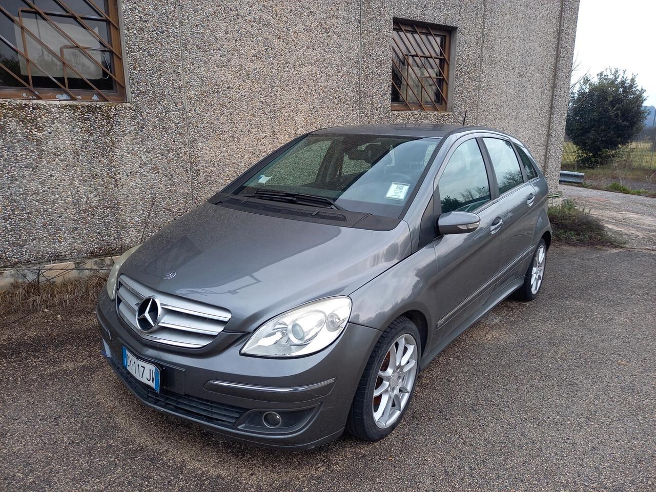 Mercedes-benz 200 CDI Sport