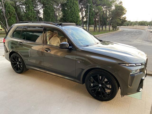 BMW X7 xDrive40d 48V Msport Pro TETTO APR/PAN