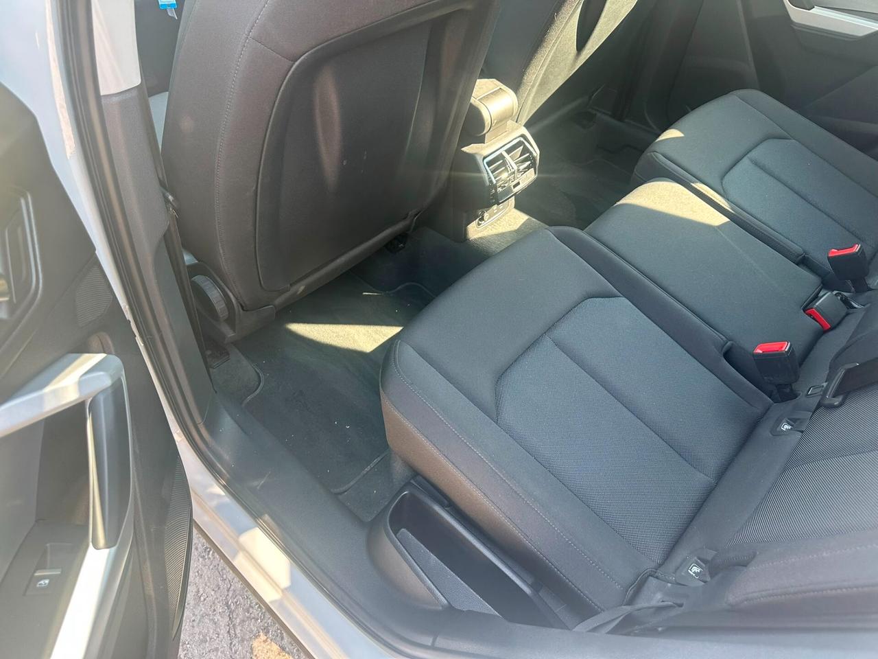 Audi Q3 35 TDI quattro S tronic Business