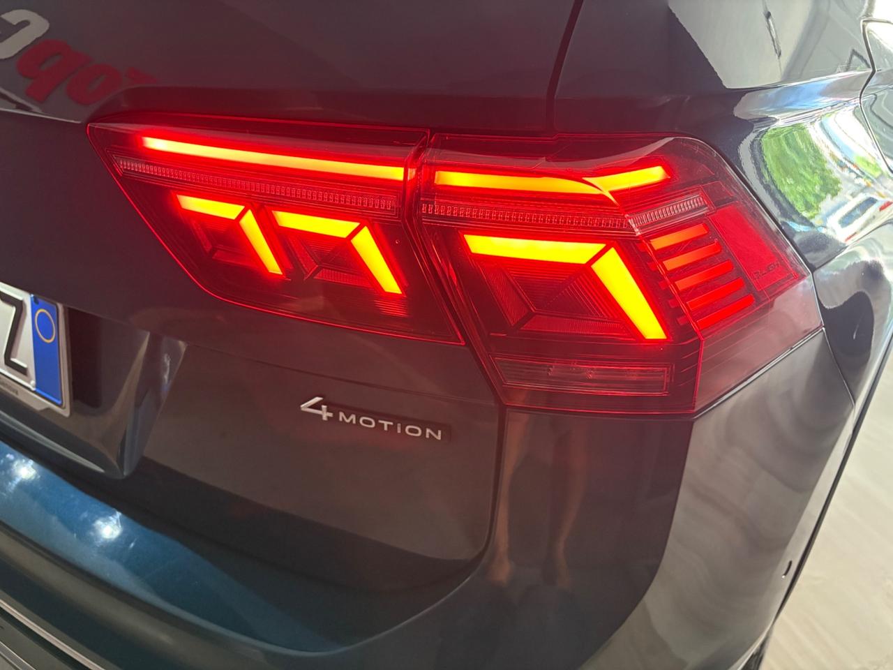 Volkswagen Tiguan 150cv DSG 4MOTION Elegance
