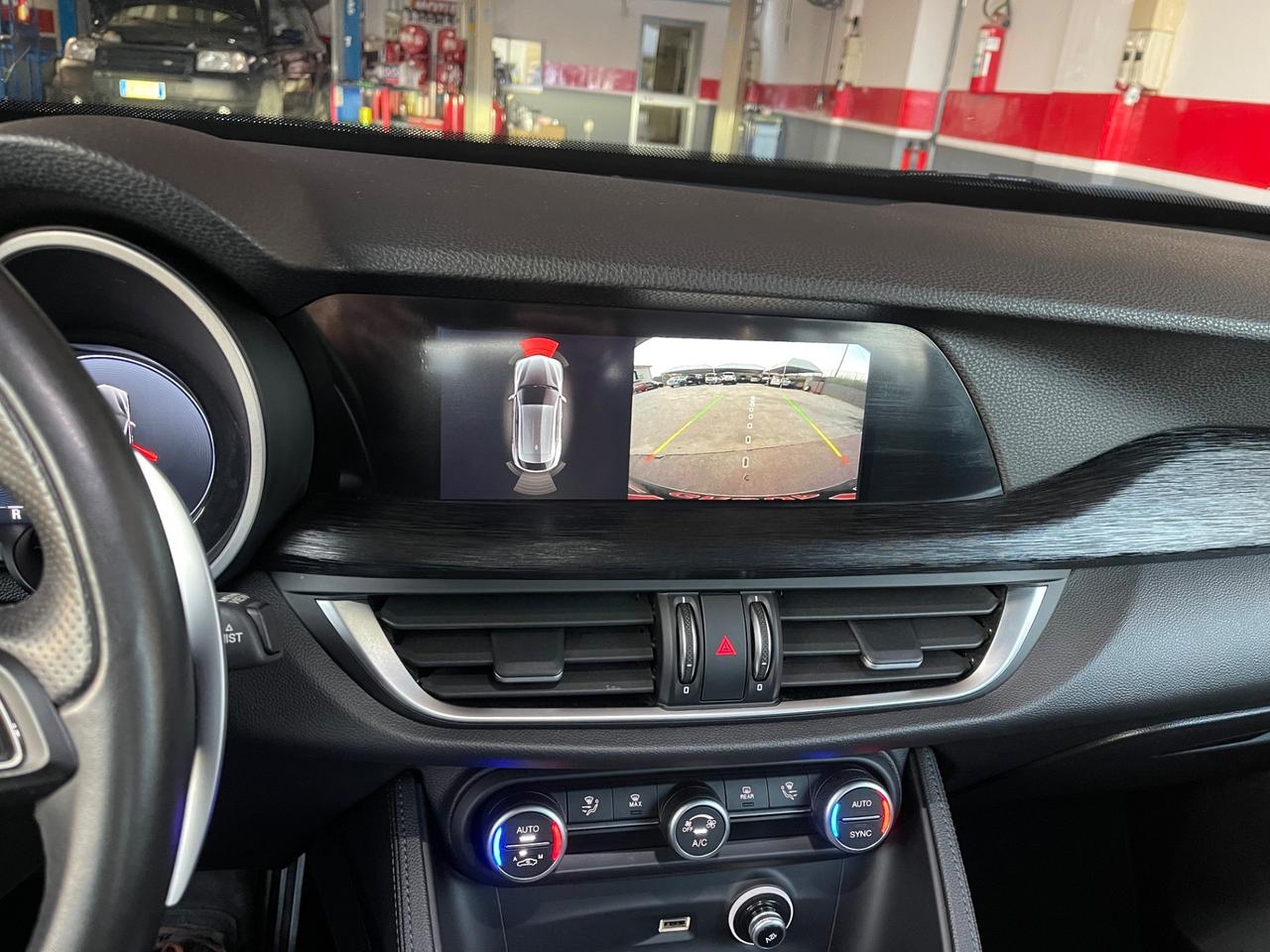 Alfa Romeo Stelvio 2.2 Turbodiesel 160 CV AT8 RWD Sprint