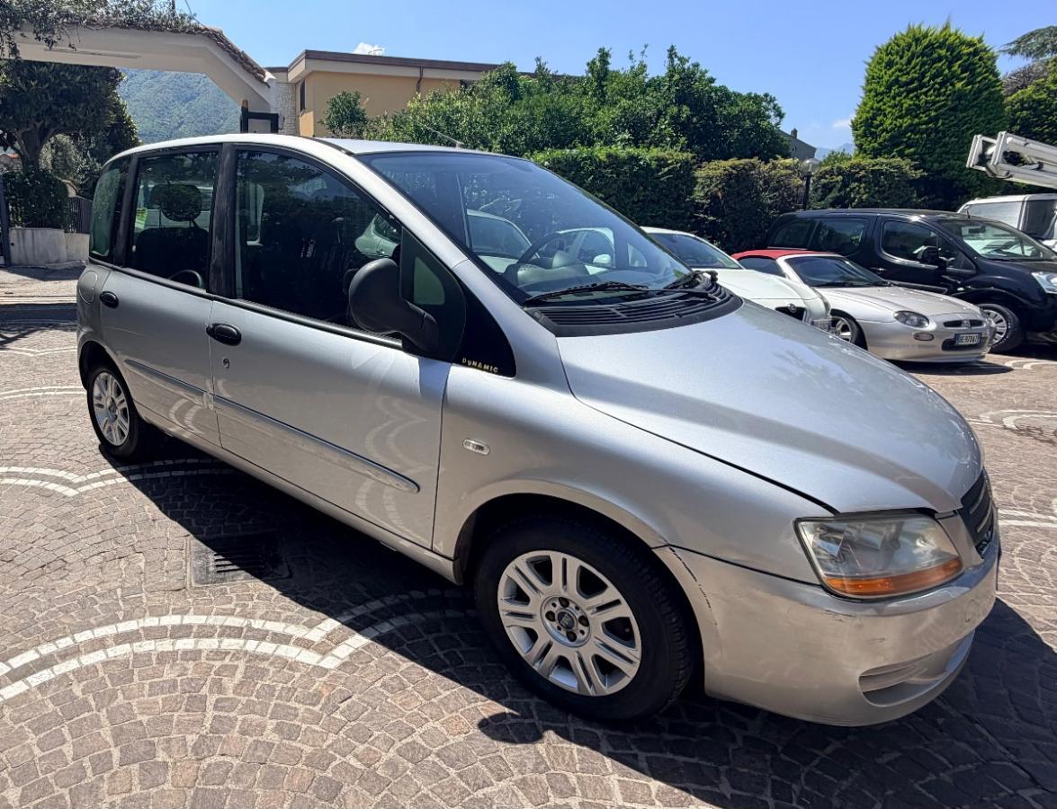 FIAT Multipla 1.6 16V Natural Power Dynamic