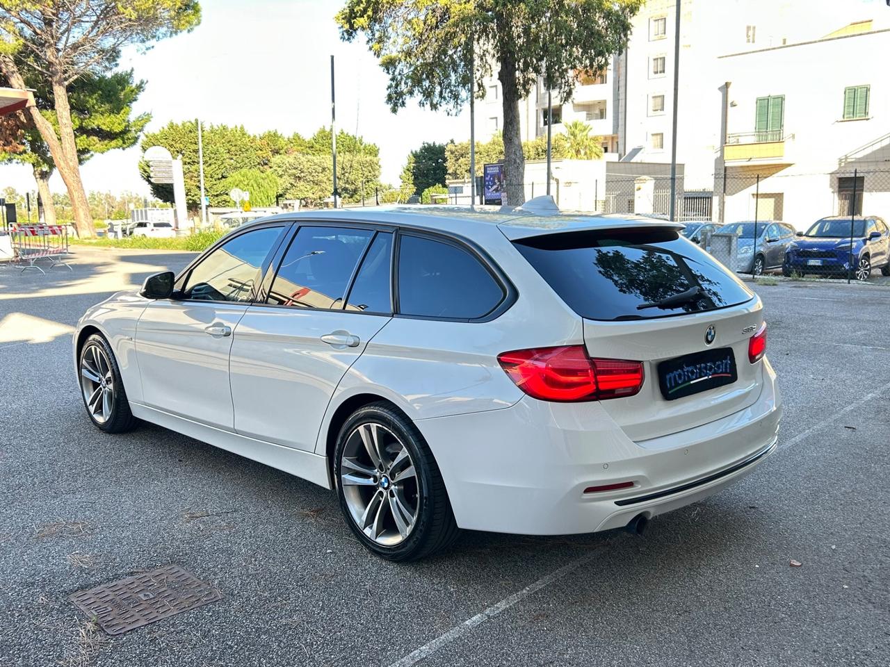 Bmw 318 d Sport line 150cv