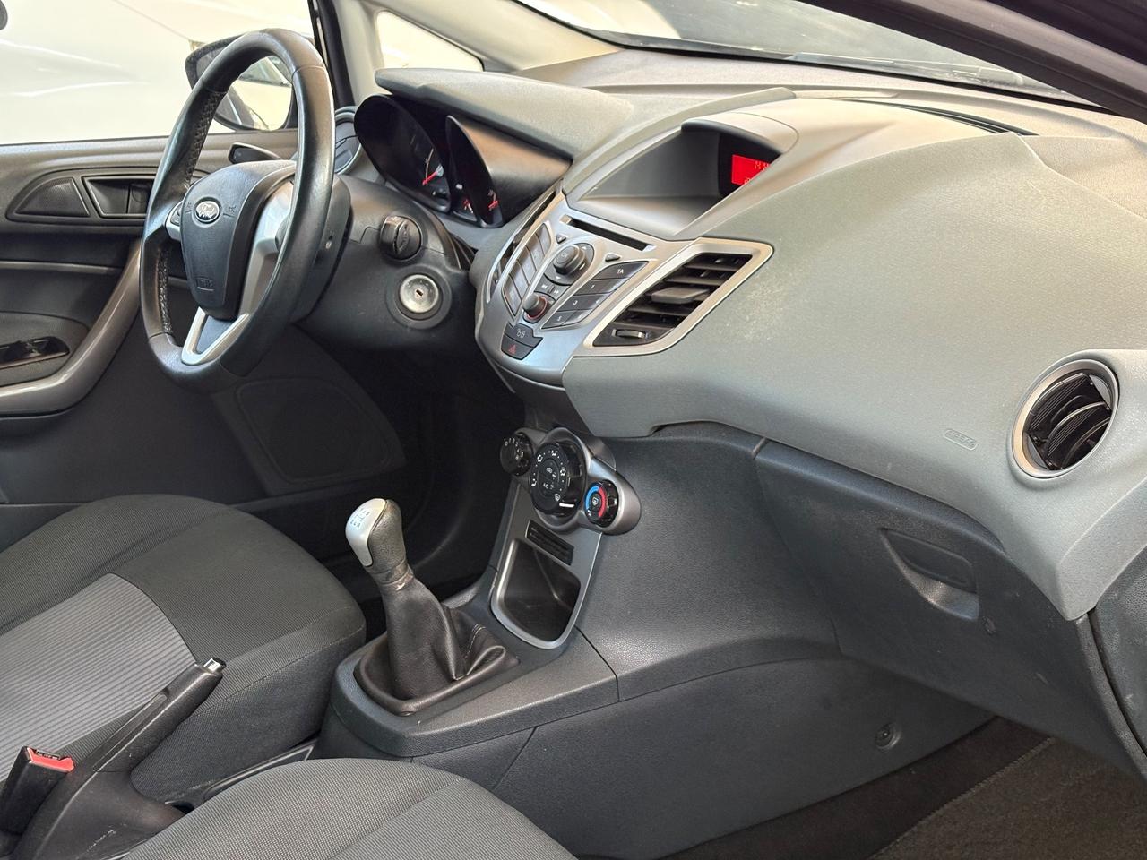 Ford Fiesta 1.2 82 CV 5 porte Titanium