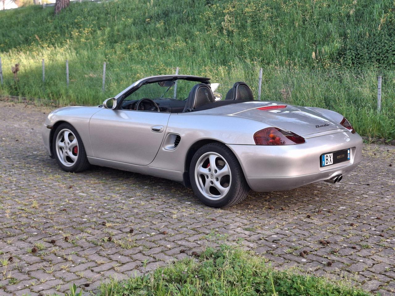 Porsche Boxster 2.5i 24V cat