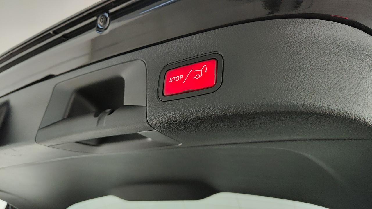 Mercedes-Benz GLA 250 e phev (eq-power) Premium auto