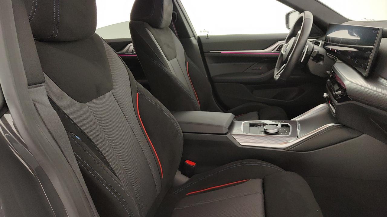 BMW Serie 4 G26 LCI 2024 Gran Coupe - 420d Gran Coupe mhev 48V xdrive MSport Pro auto