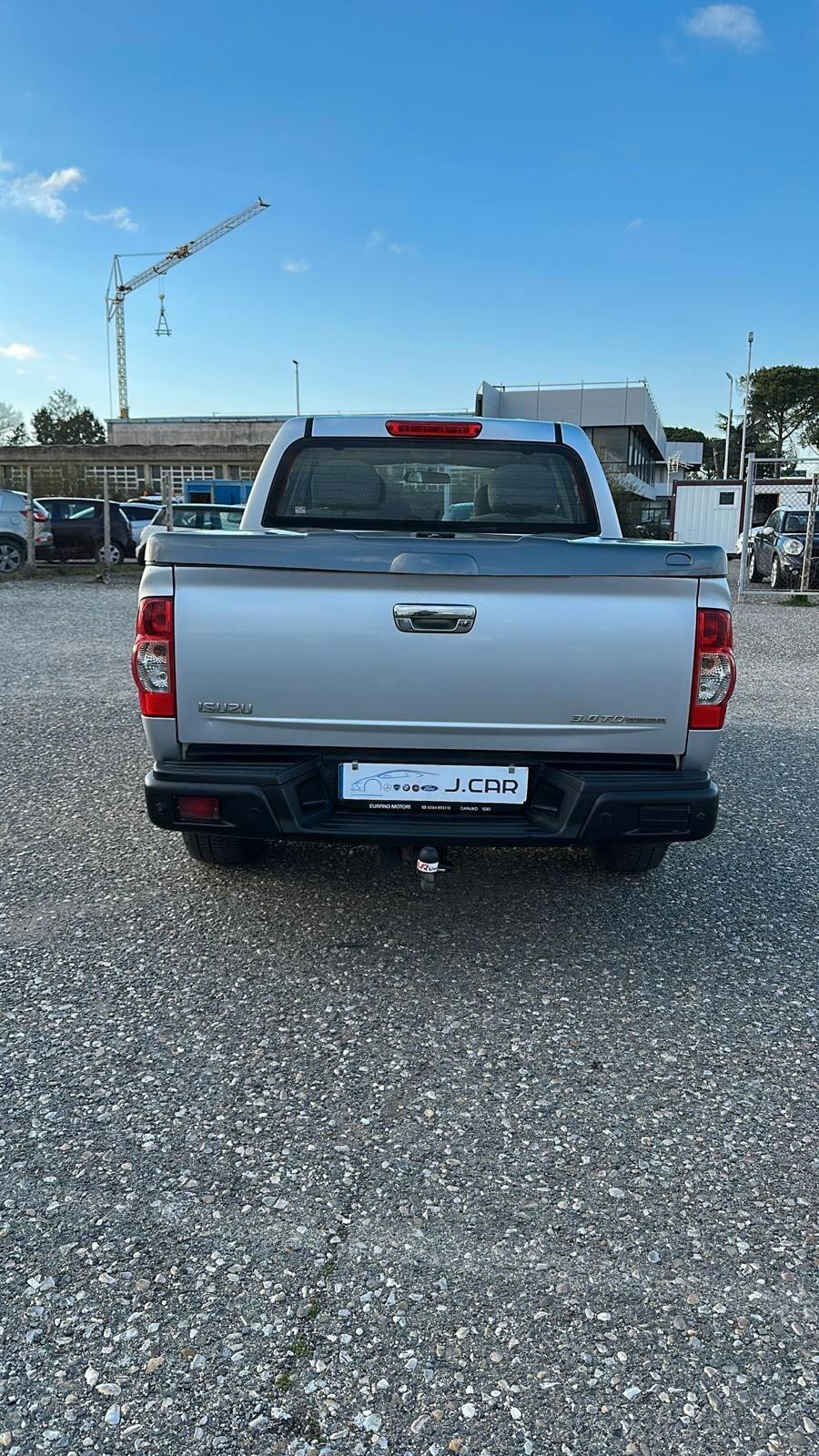 Isuzu D-Max 2.5 TD cat Crew Cab 4WD Pick-up L EU4