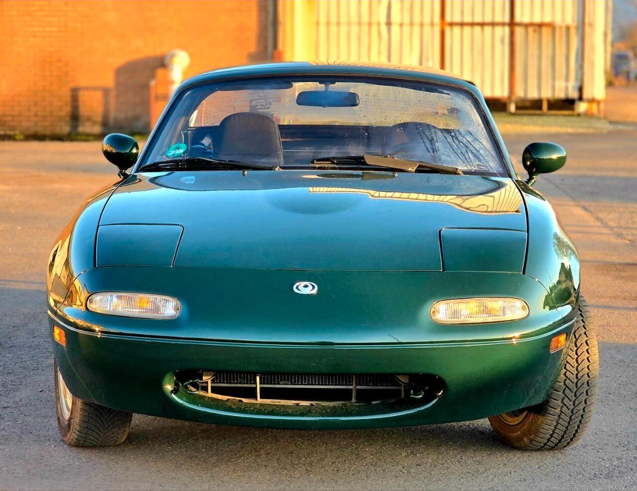 Mazda MX-5 1.8i CRS Miata MX5 Roadster Spider