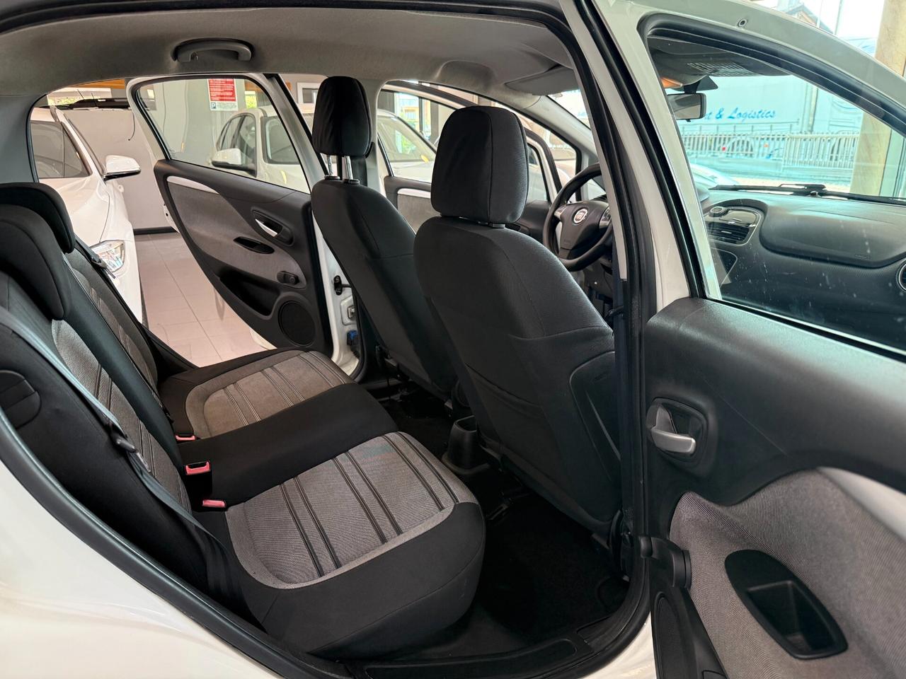 Fiat Punto Evo 1.3 Mjt 75 CV 5 porte Neo patentati