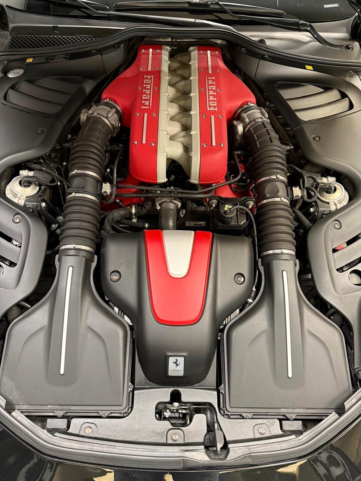 Ferrari FF DCT 6.3 4rm