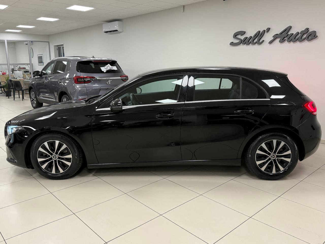 Mercedes-benz A 180 d Business 116CV - 2021