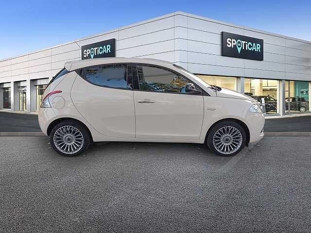 Lancia Ypsilon 1.3 MJT 16V 95 CV 5 porte S&S Gold