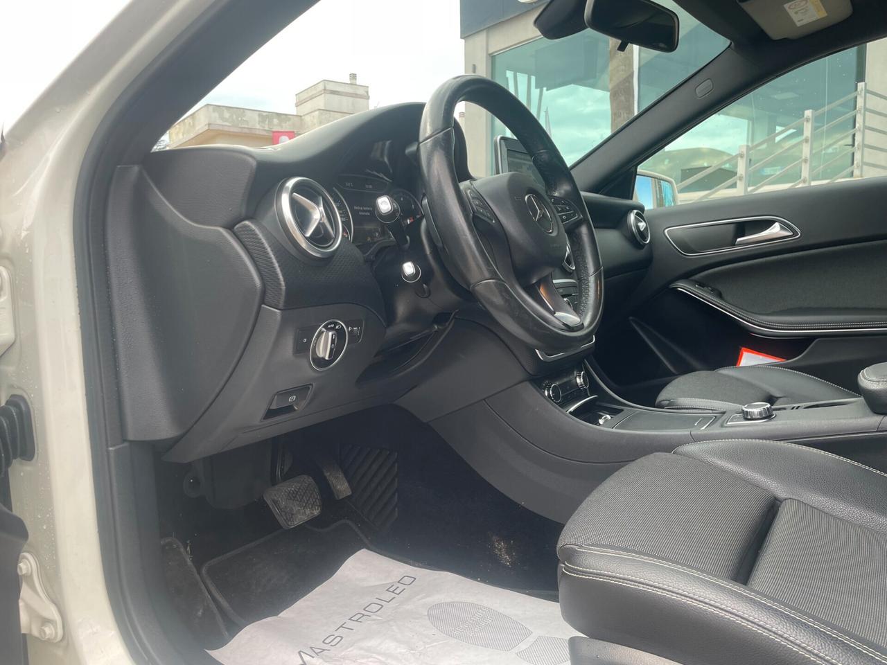 Mercedes-benz A 180 d Automatic Business