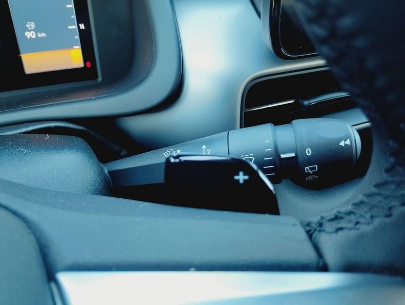 Jeep Avenger e-Hybrid 1.2 MHEV e-Hybrid Turbo Altitude