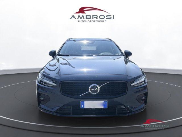 VOLVO V60 2.0 b4 Plus Dark auto