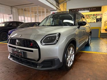Mini Cooper S Countryman ALL4 Essential