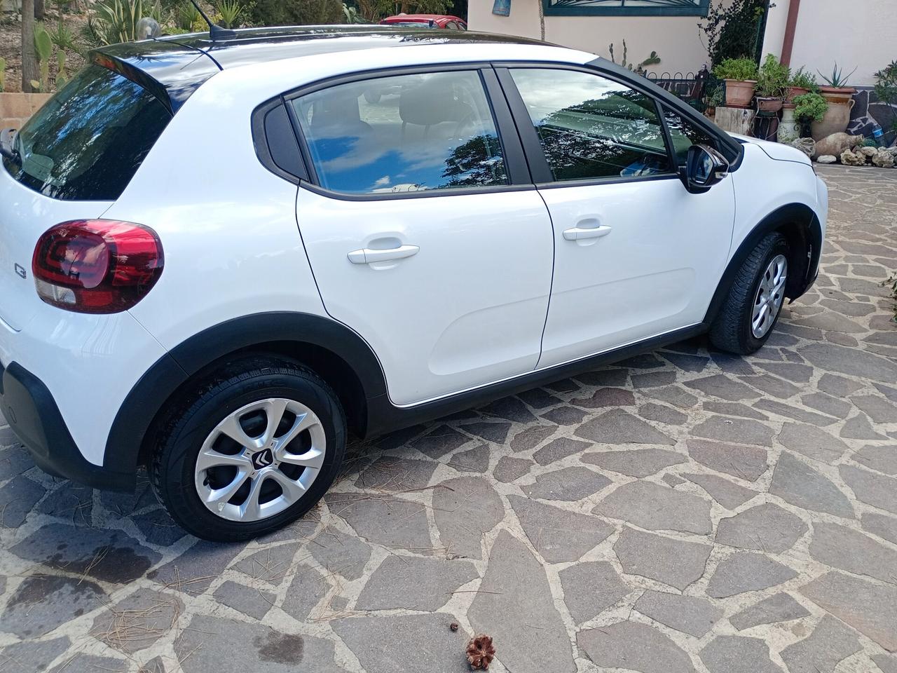 Citroen C3 BlueHDi 100 S&S C-Series