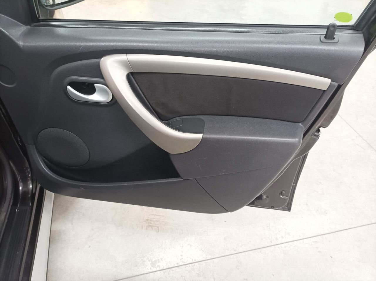 Dacia Duster 1.6 110CV 4x2 GPL Ambiance 02/2013