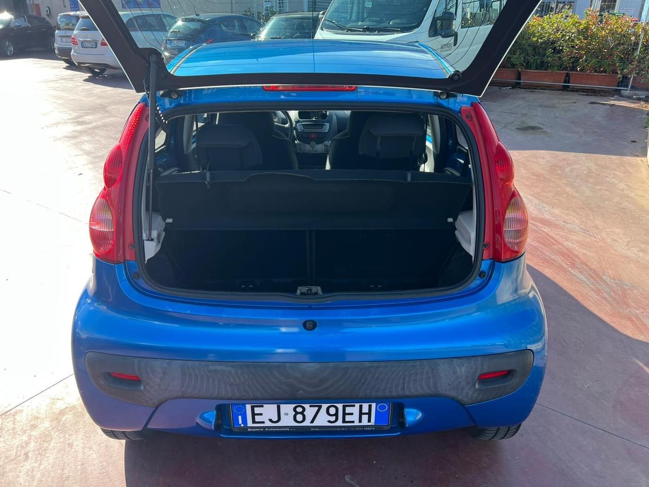 Peugeot 107 1.0 68CV 5p. Allure