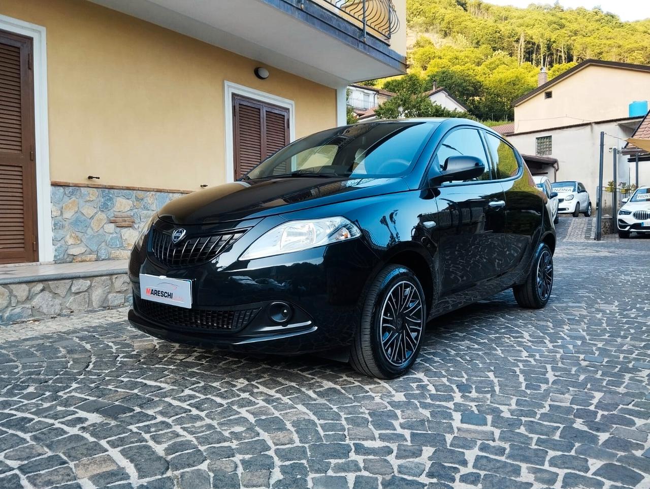 Lancia Ypsilon 1.0 FireFly 5 porte S&S Hybrid !!!