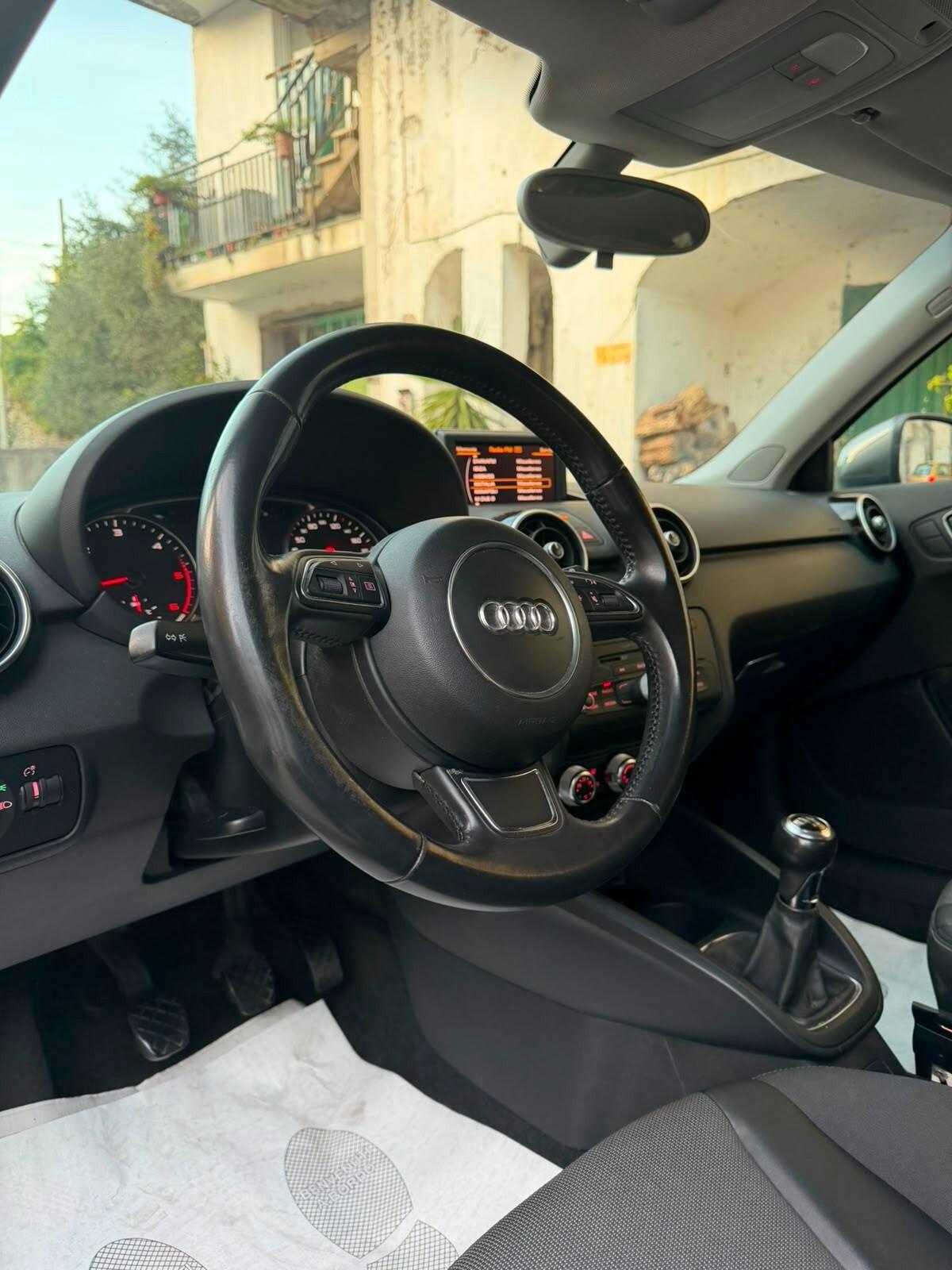 Audi A1 1.6 TDI 105 CV Attraction