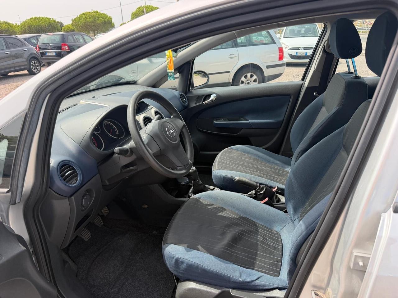 Opel Corsa 1.2 5 porte Easytronic Enjoy