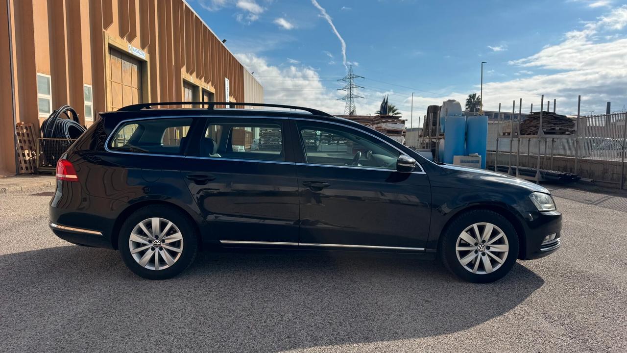 Volkswagen Passat SW 1.6 TDI 105CV- 2012