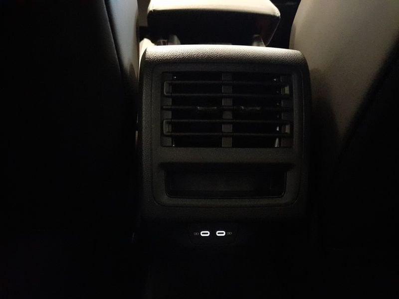 Volkswagen Golf 2.0 TDI SCR 110KW R-Line Plus DSG