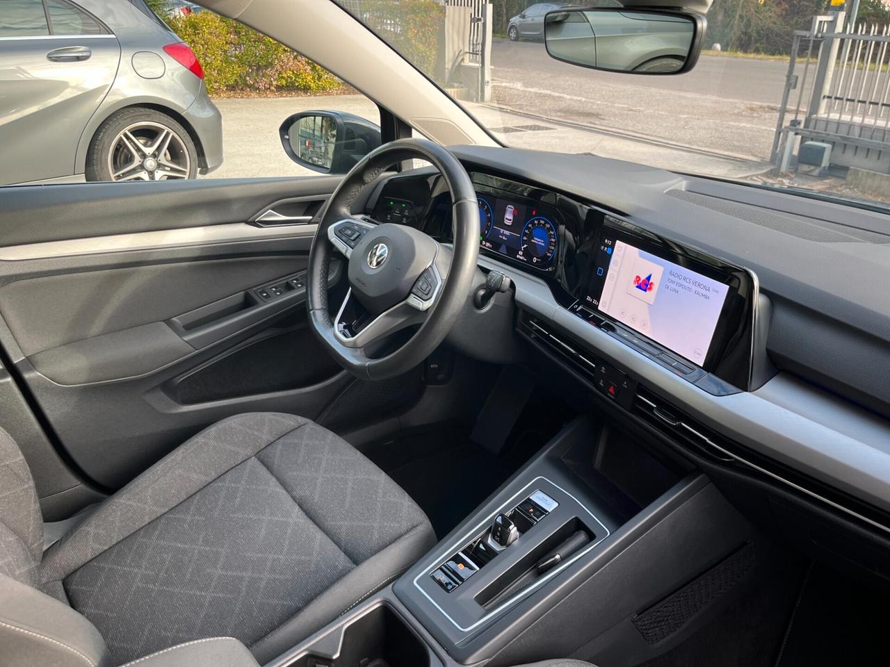 Volkswagen Golf 1.0 TSI EVO Life NEOPATENTATI