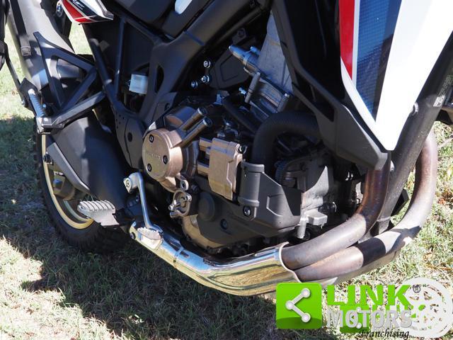 HONDA Africa Twin CRF 1000 L TRICOLOUR TRAVEL EDITION