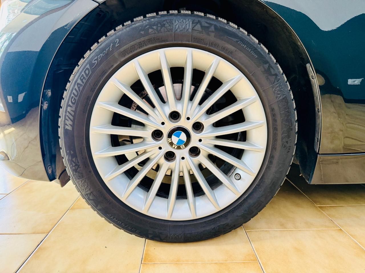 Bmw 316d Touring Luxury Autom/LED/Navi