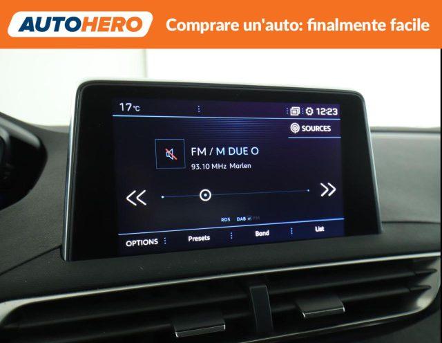 PEUGEOT 3008 BlueHDi 130 S&S EAT8 Allure