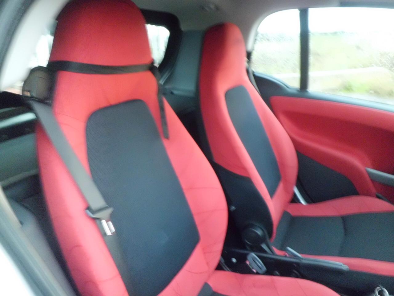 Smart ForTwo 800 40 kW coupé passion cdi